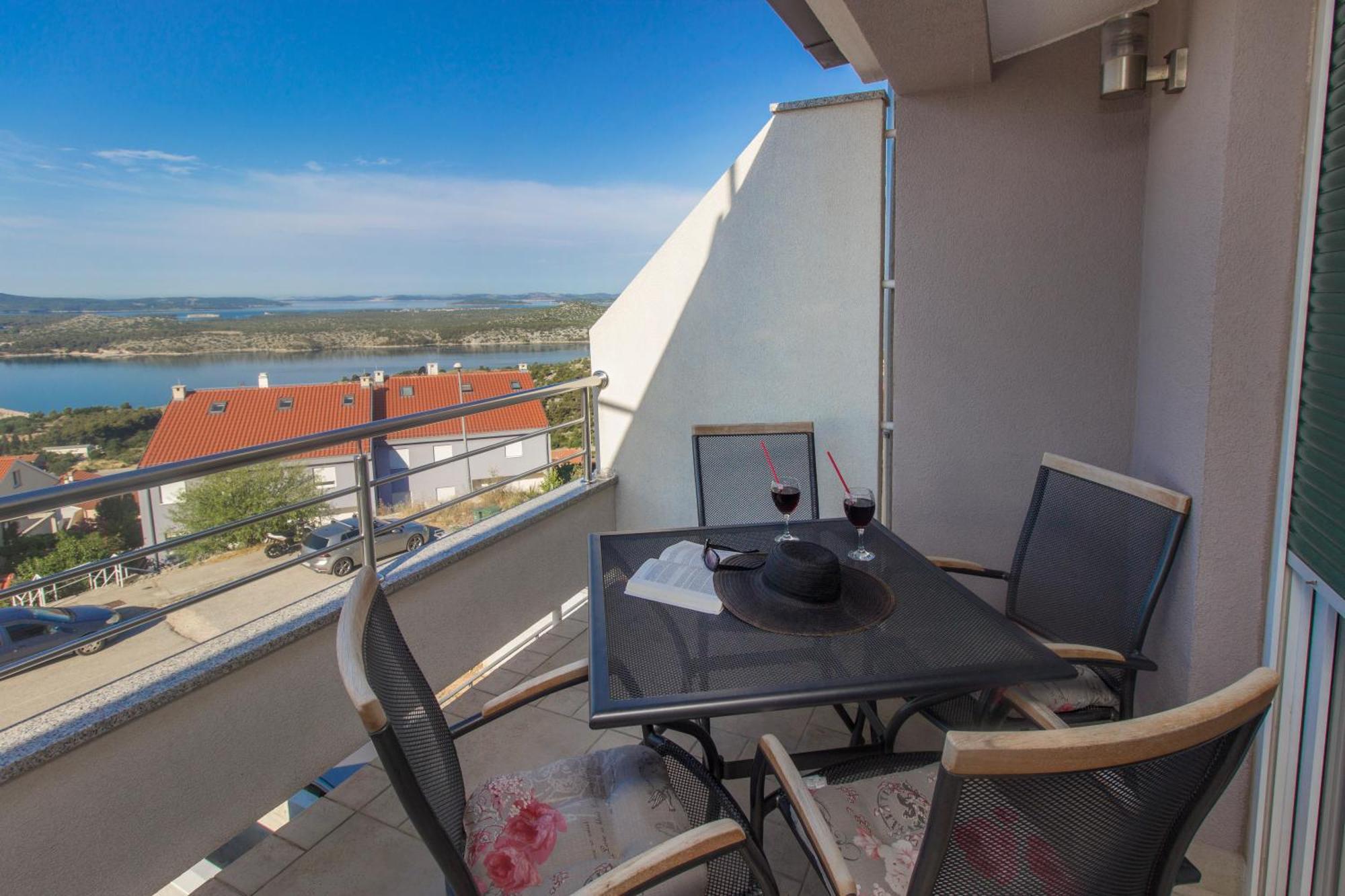 Appartamento Top Of The City Šibenik Esterno foto